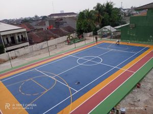 Jasa renovasi total lapangan olahraga profesional & bergaransi dari Solusi Lapangan. Layanan area Jakarta, Bogor, Depok, Tangerang, Bekasi, Subang & Bandung.