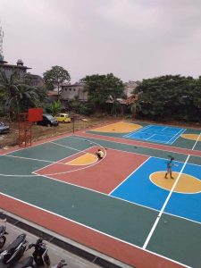 Jasa penambalan retak lapangan olahraga profesional & bergaransi dari Solusi Lapangan. Layanan area Jakarta, Bogor, Depok, Tangerang, Bekasi, Subang & Bandung.